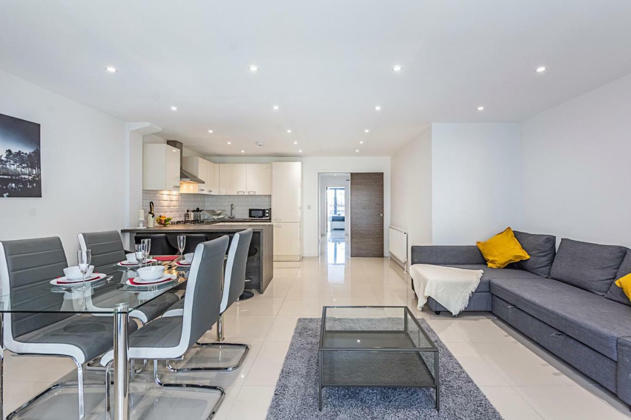 Modern Apartment Canary Wharf London Exterior foto
